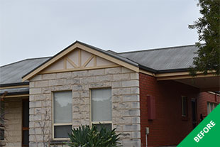 Victor Harbor - tin roof restoration - before 2